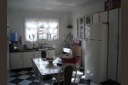 Casa à venda com 2 quartos, 90m² em Jardim Aeroporto, São Paulo