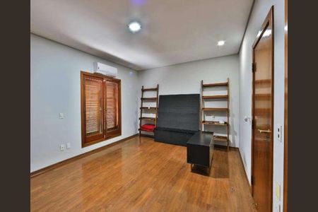 Casa à venda com 4 quartos, 228m² em Parque Terra Nova, São Bernardo do Campo