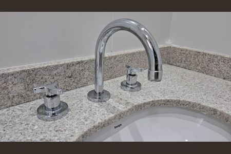 Apartamento para alugar com 64m², 2 quartos e 2 vagas Apartamento para alugar com 64m², 2 quartos e 2 vagasBanheiro da Suíte