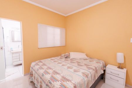 Casa para alugar com 100m², 3 quartos e 1 vagaSuíte 1