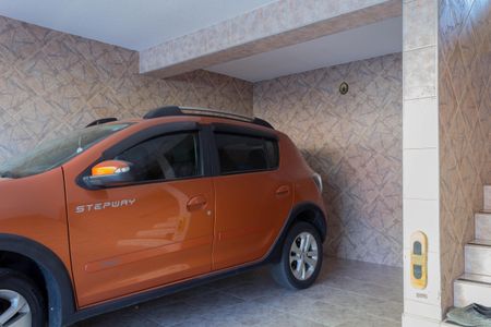 Casa à venda com 125m², 3 quartos e 2 vagas Casa à venda com 125m², 3 quartos e 2 vagasGaragem