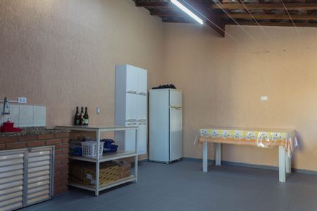 Casa à venda com 125m², 3 quartos e 2 vagas Casa à venda com 125m², 3 quartos e 2 vagasÁrea comum