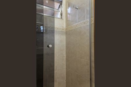 Casa à venda com 125m², 3 quartos e 2 vagas Casa à venda com 125m², 3 quartos e 2 vagasBanheiro da Suíte