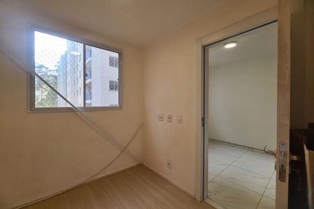 Quarto 1 de apartamento para alugar com 2 quartos, 34m² em Cidade São Mateus, São Paulo
