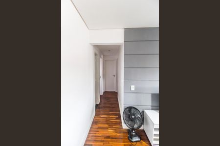 Apartamento à venda com 105m², 3 quartos e 2 vagas Apartamento à venda com 105m², 3 quartos e 2 vagasCorredor