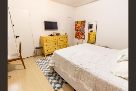 Suíte de casa à venda com 2 quartos, 135m² em Vila Oratorio, São Paulo
