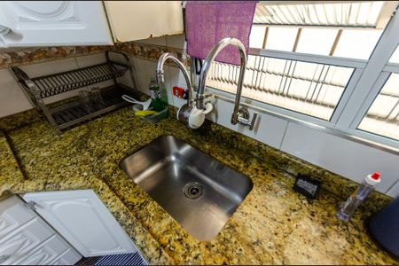 Casa à venda com 140m², 3 quartos e 2 vagas Casa à venda com 140m², 3 quartos e 2 vagasCozinha