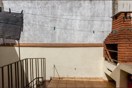 Casa à venda com 140m², 3 quartos e 2 vagas Casa à venda com 140m², 3 quartos e 2 vagasChurrasqueira