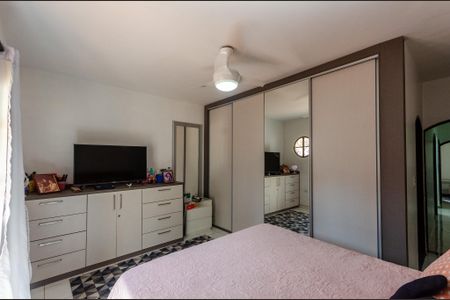 Casa à venda com 140m², 3 quartos e 2 vagas Casa à venda com 140m², 3 quartos e 2 vagasSuíte