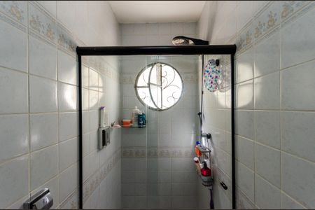 Casa à venda com 140m², 3 quartos e 2 vagas Casa à venda com 140m², 3 quartos e 2 vagasBanheiro