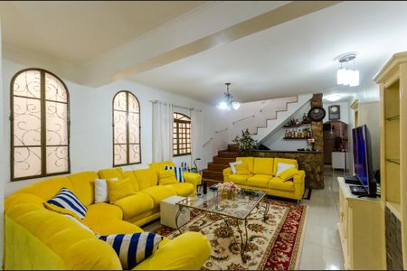 Sala de casa à venda com 3 quartos, 140m² em Vila Pereira Cerca, São Paulo