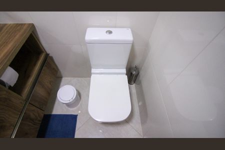 Apartamento à venda com 77m², 2 quartos e 1 vagaBanheiro