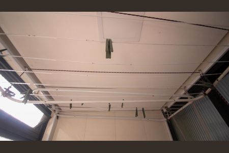 Apartamento à venda com 77m², 2 quartos e 1 vagaÁrea de Serviço