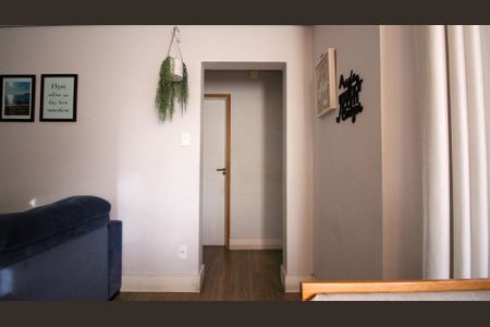 Apartamento à venda com 77m², 2 quartos e 1 vagaSala