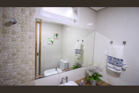 Apartamento à venda com 77m², 2 quartos e 1 vagaBanheiro