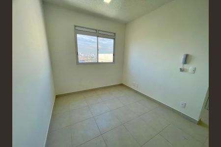 Apartamento para alugar com 33m², 2 quartos e sem vaga Apartamento para alugar com 33m², 2 quartos e sem vagaSala