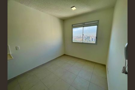 Apartamento para alugar com 33m², 2 quartos e sem vaga Apartamento para alugar com 33m², 2 quartos e sem vagaSala
