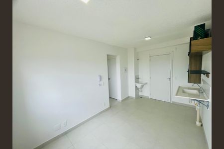 Apartamento para alugar com 33m², 2 quartos e sem vaga Apartamento para alugar com 33m², 2 quartos e sem vagaSala