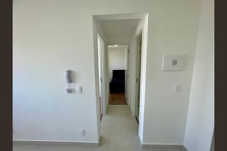 Apartamento para alugar com 33m², 2 quartos e sem vaga Apartamento para alugar com 33m², 2 quartos e sem vagaCorredor