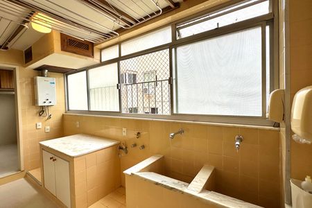 Apartamento para alugar com 208m², 3 quartos e 3 vagasÁrea de Serviço