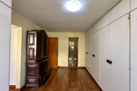 Apartamento para alugar com 208m², 3 quartos e 3 vagasSuíte 