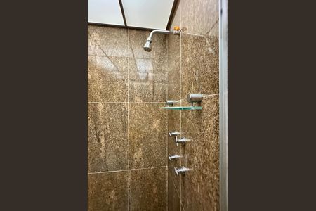 Apartamento para alugar com 208m², 3 quartos e 3 vagasBanheiro da Suíte