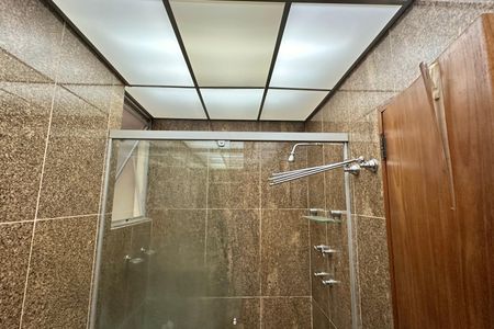 Apartamento para alugar com 208m², 3 quartos e 3 vagasBanheiro da Suíte