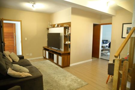 Casa à venda com 240m², 3 quartos e 3 vagasSala