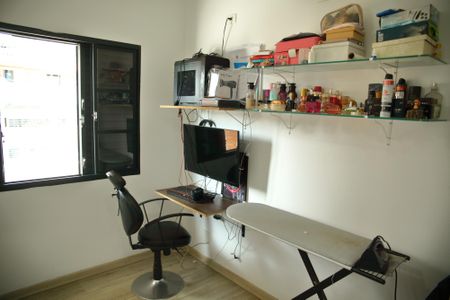 Casa à venda com 240m², 3 quartos e 3 vagasQuarto 2