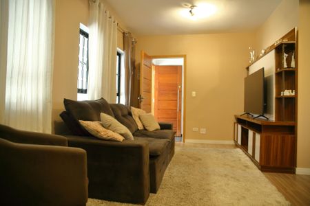 Casa à venda com 240m², 3 quartos e 3 vagasSala