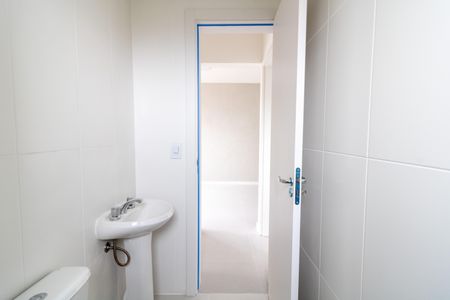 Apartamento à venda com 52m², 2 quartos e 1 vaga Apartamento à venda com 52m², 2 quartos e 1 vagaBanheiro