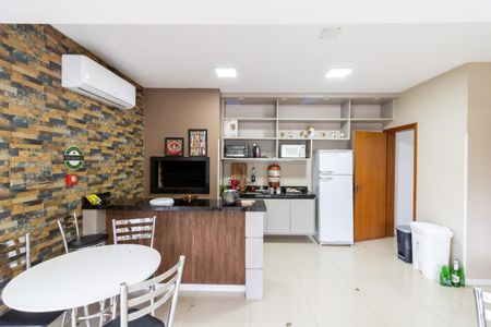 Apartamento à venda com 52m², 2 quartos e 1 vaga Apartamento à venda com 52m², 2 quartos e 1 vagaÁrea comum - Salão de festas