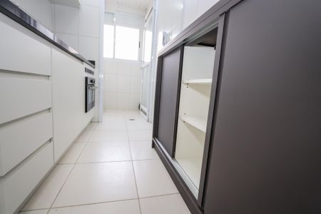 Apartamento à venda com 64m², 2 quartos e 1 vagaCozinha
