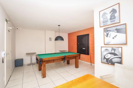 Apartamento à venda com 64m², 2 quartos e 1 vagaÁrea comum