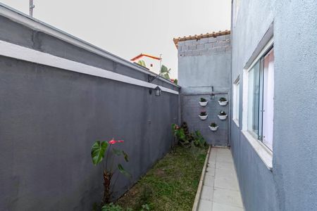 Casa de condomínio à venda com 100m², 3 quartos e 1 vagaEntrada