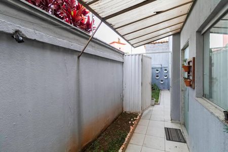 Casa de condomínio à venda com 100m², 3 quartos e 1 vagaEntrada