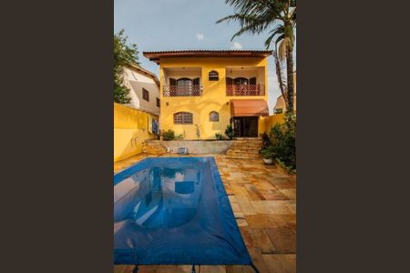 Casa à venda com 3 quartos, 393m² em Santo Amaro, São Paulo