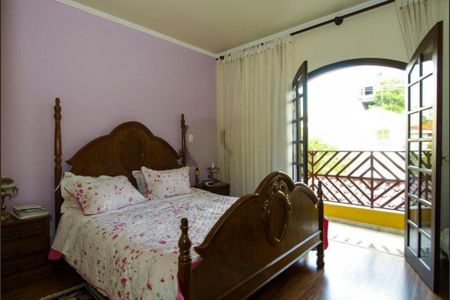 Casa à venda com 3 quartos, 393m² em Santo Amaro, São Paulo