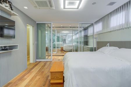 Casa à venda com 281m², 2 quartos e 2 vagas