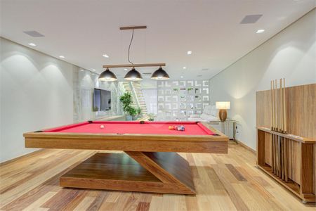 Casa à venda com 281m², 2 quartos e 2 vagas