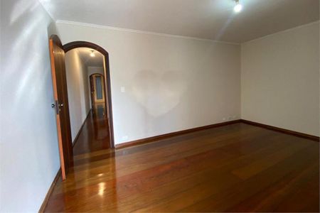 Casa à venda com 125m², 3 quartos e 2 vagas