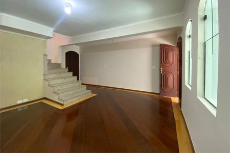 Casa à venda com 3 quartos, 125m² em Jardim Itapoan, Santo André