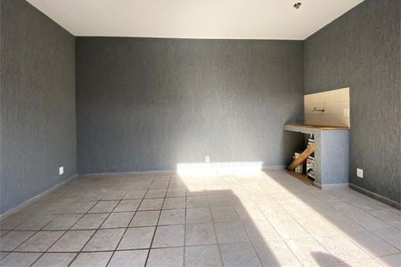 Casa à venda com 125m², 3 quartos e 2 vagas