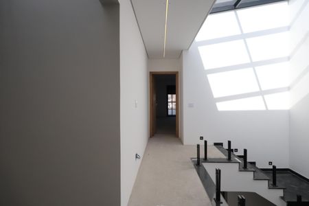 Casa à venda com 205m², 3 quartos e 4 vagasCorredor