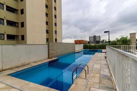 Apartamento à venda com 80m², 1 quarto e 1 vagaÁrea comum - Piscina