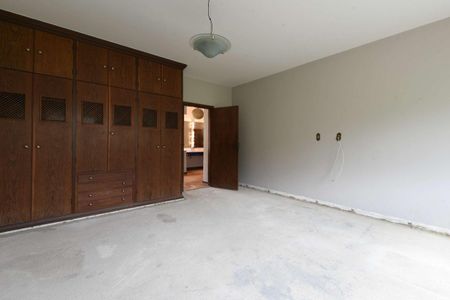 Casa à venda com 679m², 6 quartos e 6 vagas