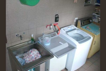 Casa à venda com 178m², 3 quartos e 2 vagas