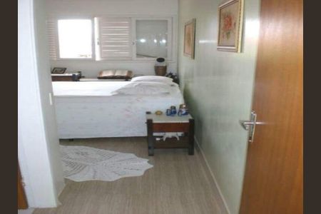 Casa à venda com 178m², 3 quartos e 2 vagas