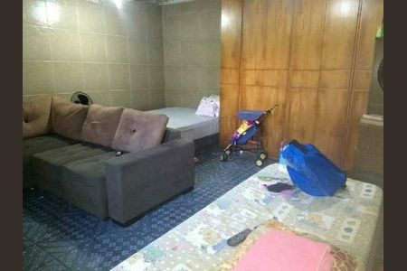 Casa à venda com 180m², 2 quartos e 2 vagas