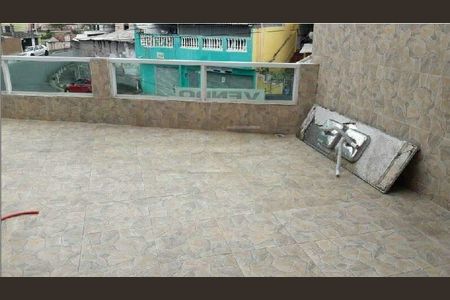 Casa à venda com 180m², 2 quartos e 2 vagas